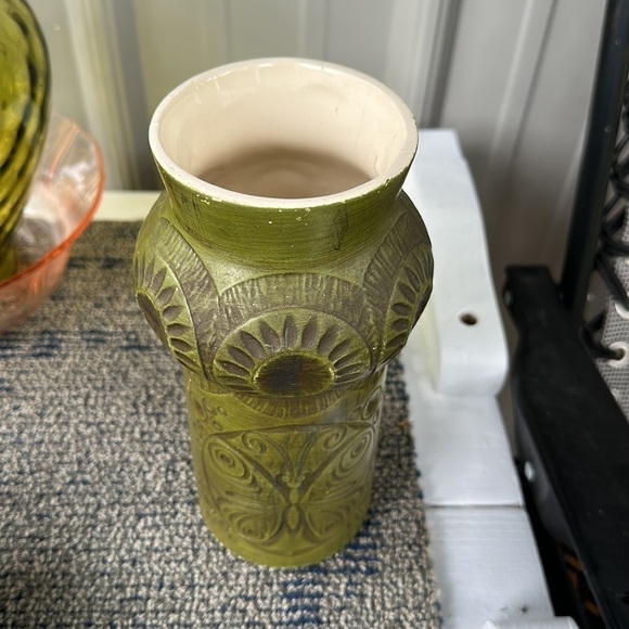 VINTAGE mccoy pottery vase butterfly - Picture 6 of 8